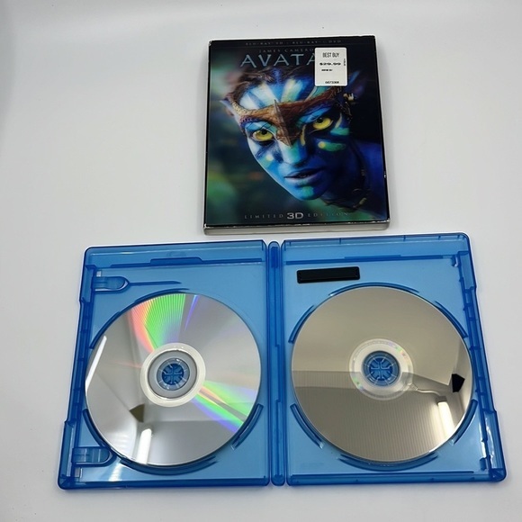 Limited Edition Holographic‎ Cover 3D Avatar Limited Edition Blu-Ray DVD! - Picture 2 of 7